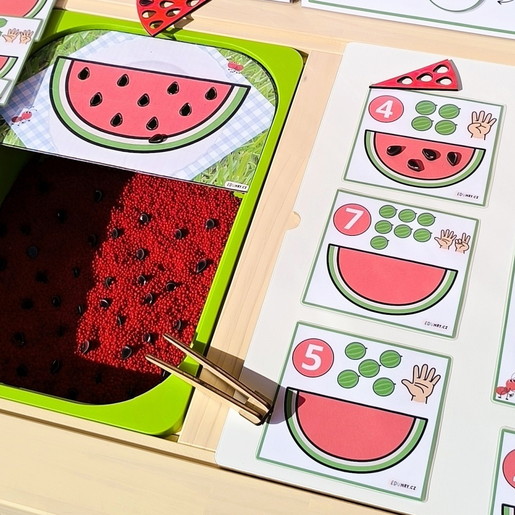 Aktivity letní pro děti meloun první počítání semínek-7